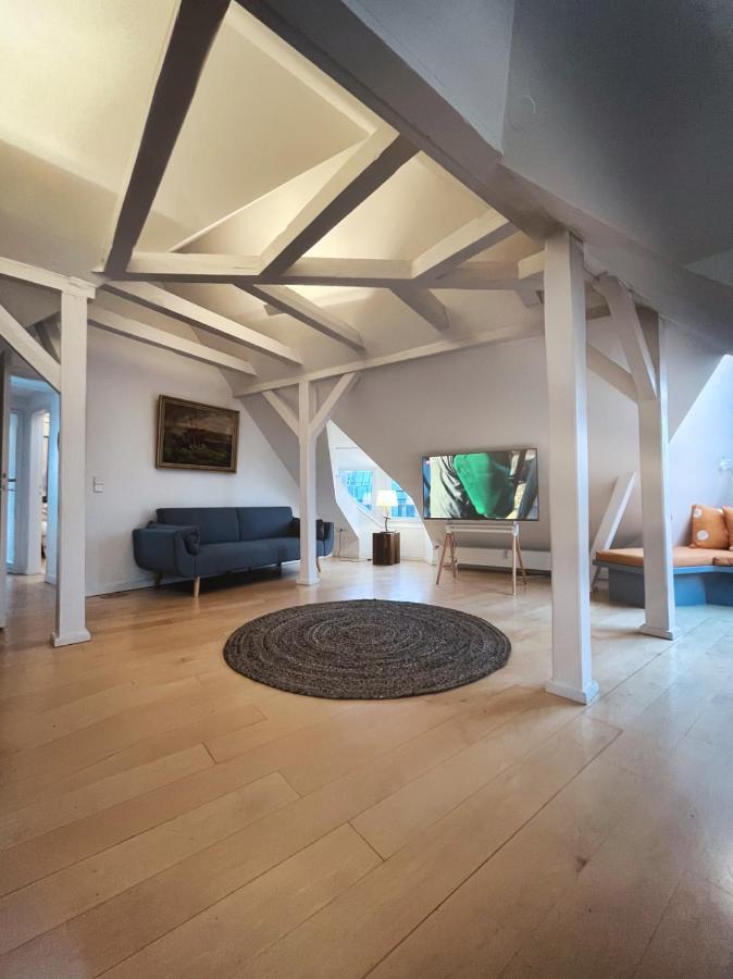 Ferienwohnung Loft-Panoramablick-Hafen & Elbe! Hamburg Exterior foto