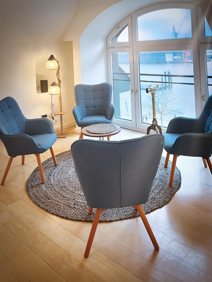 Ferienwohnung Loft-Panoramablick-Hafen & Elbe! Hamburg Exterior foto
